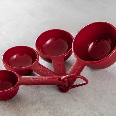 KitchenAid Universelt Målebeger Sett Røde Kjøkkenredskaper