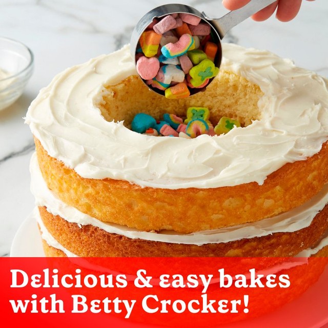 Betty Crocker Rainbow Chip Party Cake Mix 425g - British product