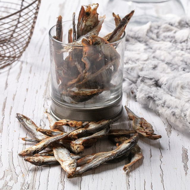 Hollings Sprats dog treats 100g, UK version