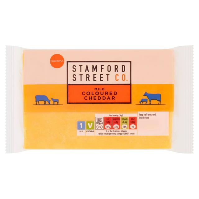 Stamford Street Co Mild Coloured Cheddar 600g