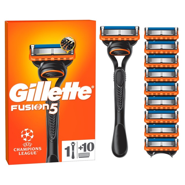 Gillette Fusion manual razor with 10 razor blades - British product
