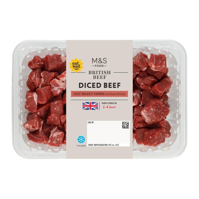 M&S gewürfeltes Rindersteak 750 g, importiert aus Großbritannien