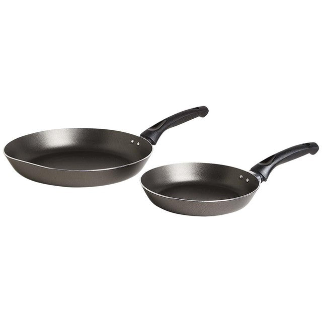 M&S aluminium frying pan set 20cm and 28cm, non-stick - British product