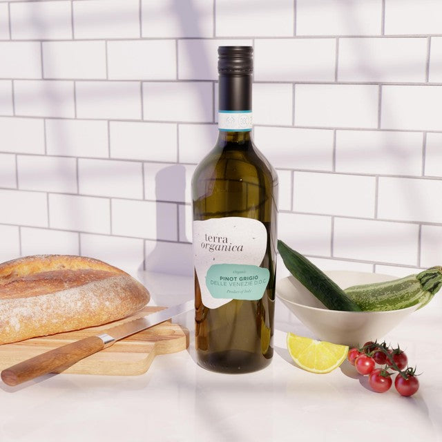 Terra Organica Pinot Grigio wine 75cl (British brand)