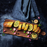 M&S Collection Knoblauchbaguette 245g, importiert aus Großbritannien