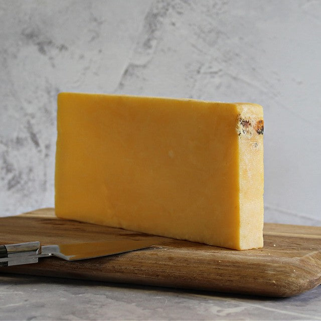 Paxton & Whitfield Smoked Westcombe Cheddar 125g, imported from the UK