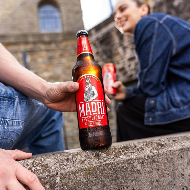 Madri Excepcional lager beer 660ml, imported from the UK