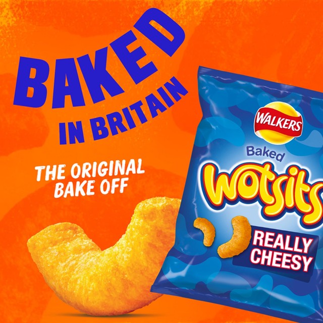 Wotsits Giants Really Cheesy crisps 130g (British brand)