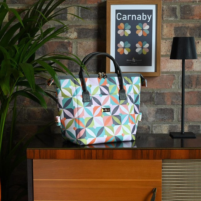 Beau & Elliot Carnaby Petal insulated lunch bag - British product