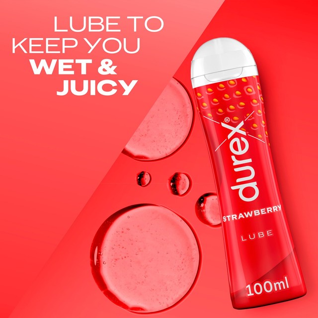 Durex strawberry flavoured edible lubricant 100ml - British product