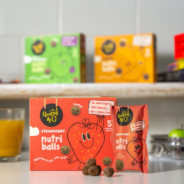 Good4U strawberry snack balls 5 x 20g, UK version