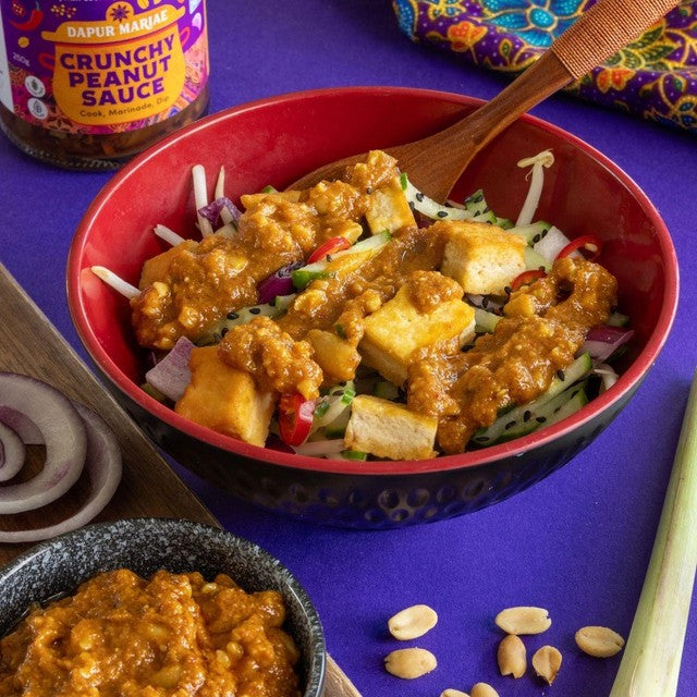 Dapur Mariae crunchy peanut sauce (British brand)