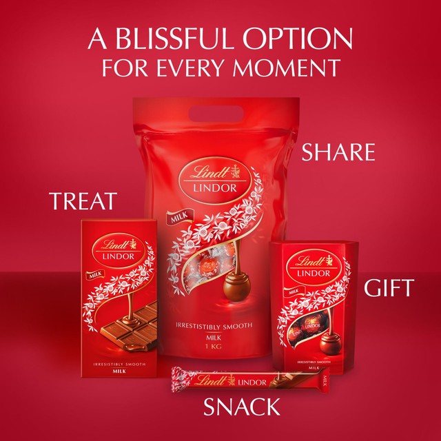 Lindt Lindor milk chocolate bar with smooth filling, UK version