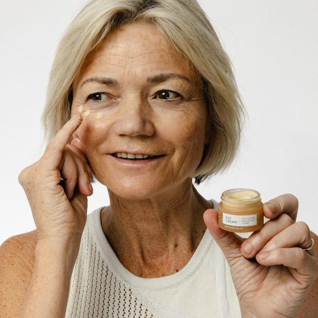 UpCircle eye cream with cucumber, hyaluronic acid and coffee 15ml (British brand)