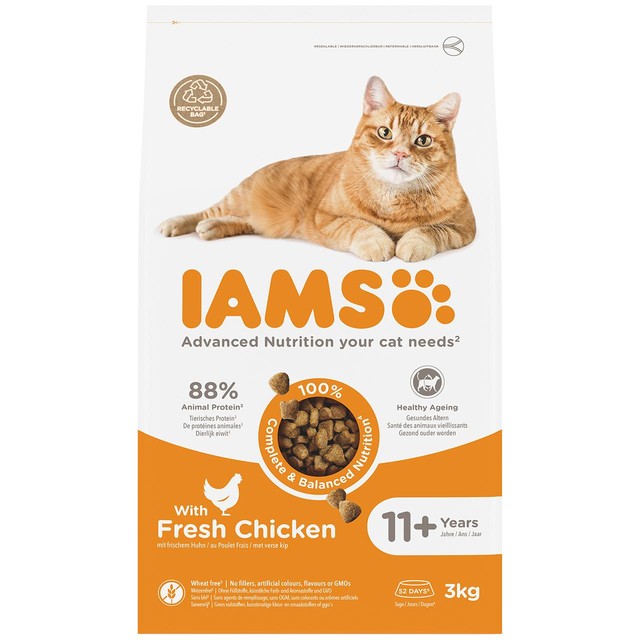 Iams dry cat food chicken 3kg, UK version