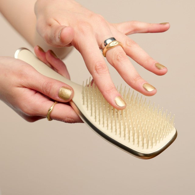 Tangle Teezer Ultimate Detangler Chrome Champagne Gold hairbrush (British brand)