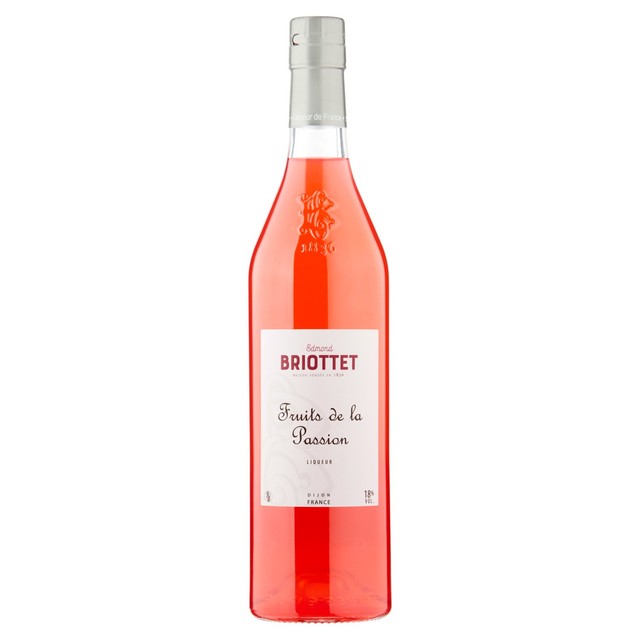 Briottet passion fruit liqueur 70cl - British product
