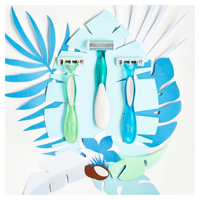 BIC Soleil Bella coconut milk disposable women's razors 3-pack - British product