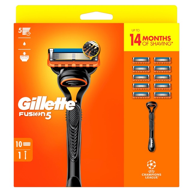 Gillette Fusion manual razor with 10 razor blades - British product