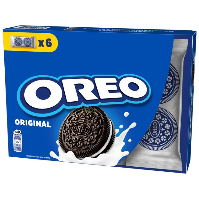 Oreo Original Vanilla sandwich cookies 132g, imported from the UK
