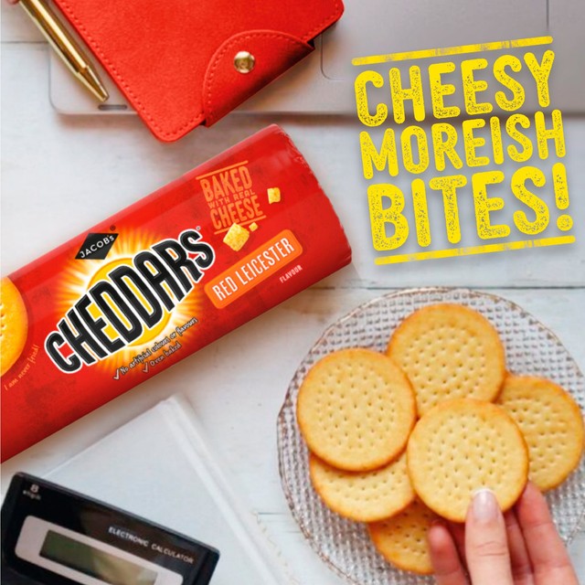 Jacob's Red Leicester flavour cheese biscuits 150g, UK version