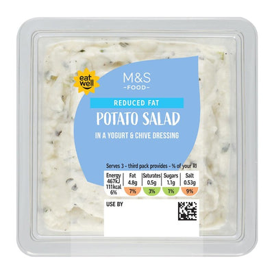 M&S Kartoffelsalat mit Joghurt-Schnittlauch-Dressing mit reduziertem Fettgehalt Beilage 300g