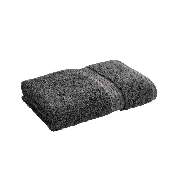 Christy bath towel in Ash Grey, 76 x 142cm - British product