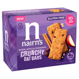 Nairn's oat bars Raisin, Apple & Cinnamon 160g, imported from the UK