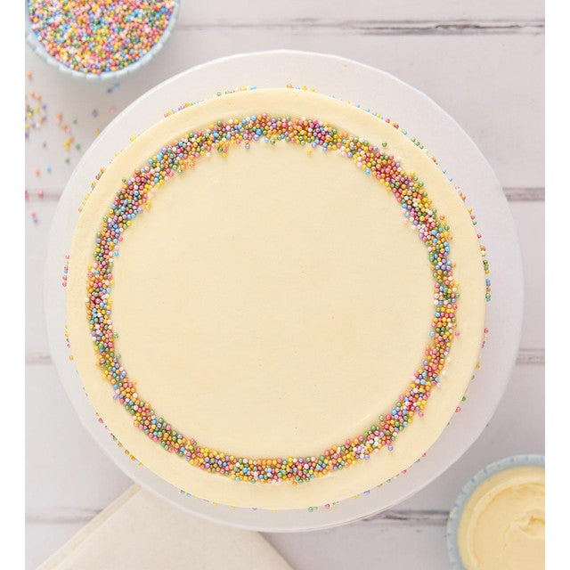 Lola's Cupcakes Vanilla Layer Cake serves 8, UK version
