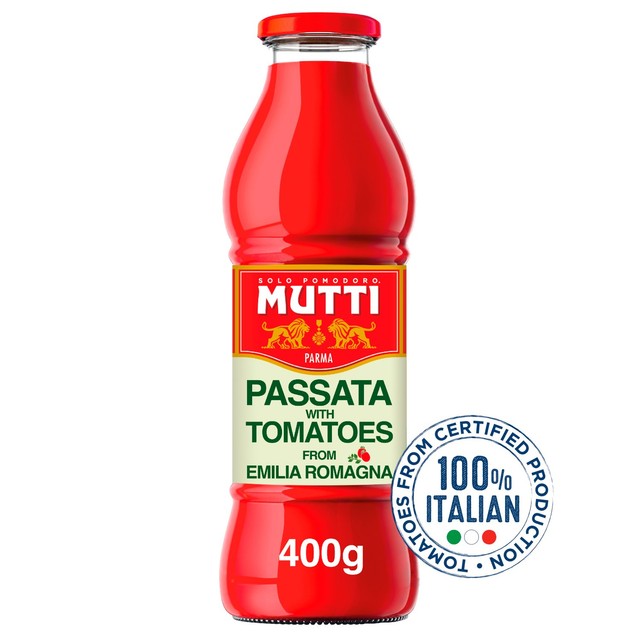 Mutti Plum Passata Sweet & Smooth 400g, imported from the UK