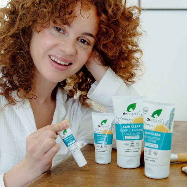 Dr Organic spot treatment gel 5-in-1 (British brand)