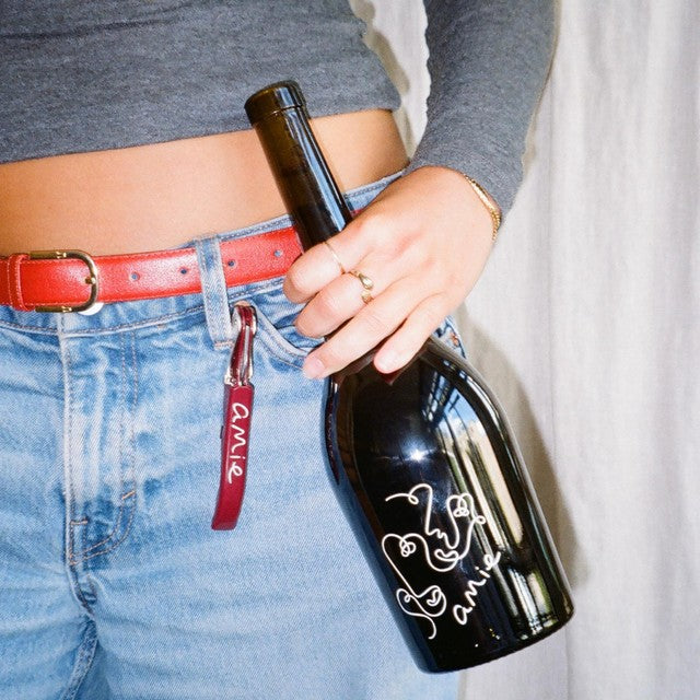Amie red wine 75cl - British product