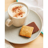 Nature Valley milk chocolate cereal bars 8 x 20g, imported from the UK
