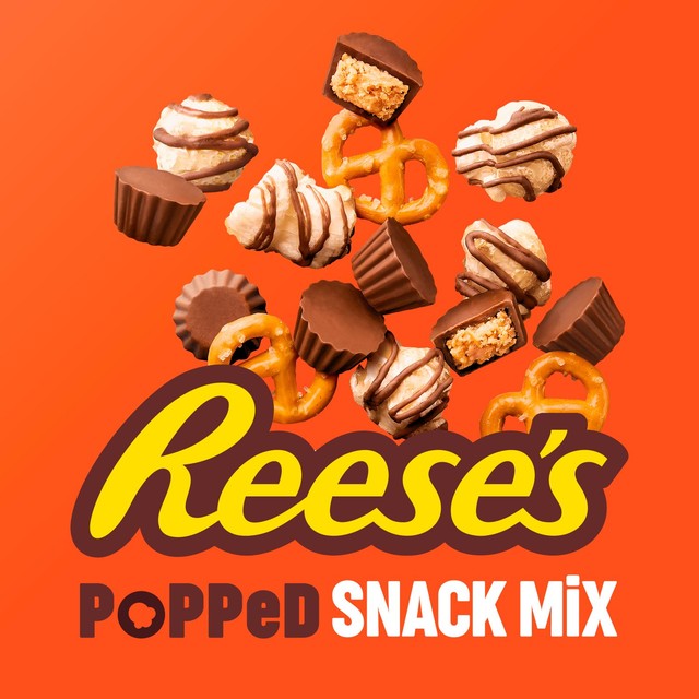 Reese's Snack Mix Chocolate Peanut Butter 113g, imported from the UK