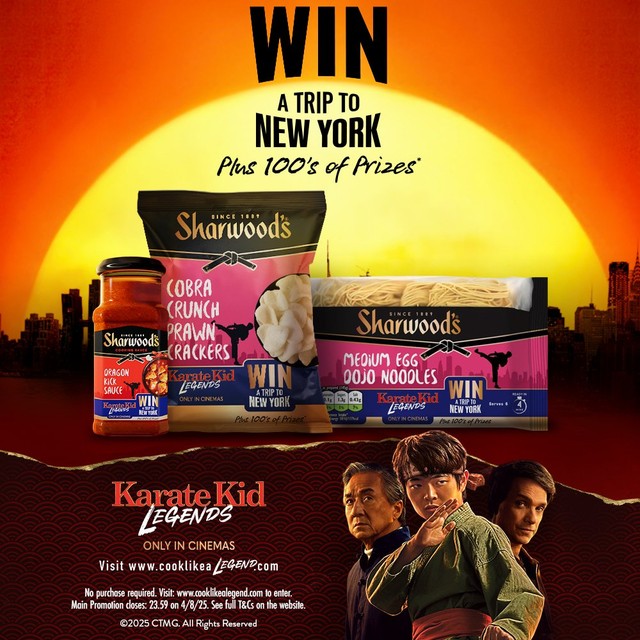 Sharwood's prawn crackers sharing bag 60g (British brand)