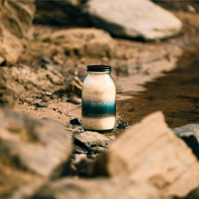 Scottish Fine Soaps Sea Kelp Mineral Bath Salts, imported from the UK