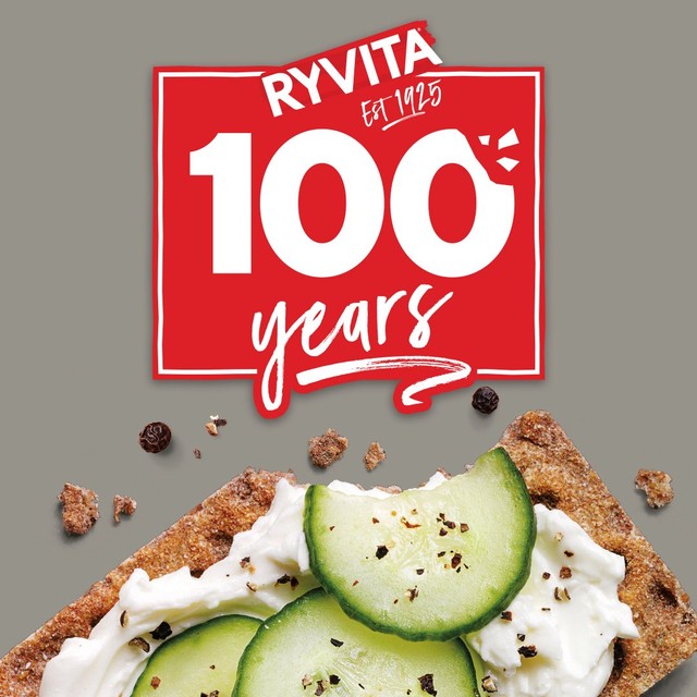 Ryvita crispbread crackers cracked black pepper 200g, imported from the UK