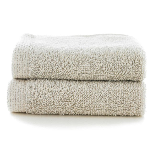The Lyndon Company Egyptian Spa face cloths Silver (British brand)
