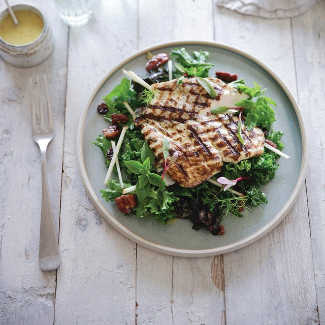 Daylesford Organic chicken breasts 800g - British product