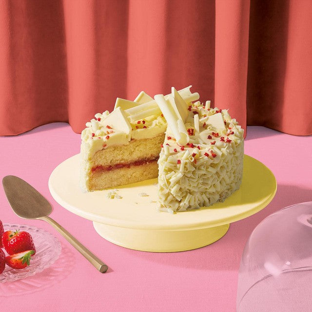 M&S White Chocolate & Strawberry Cake 880g, imported from the UK