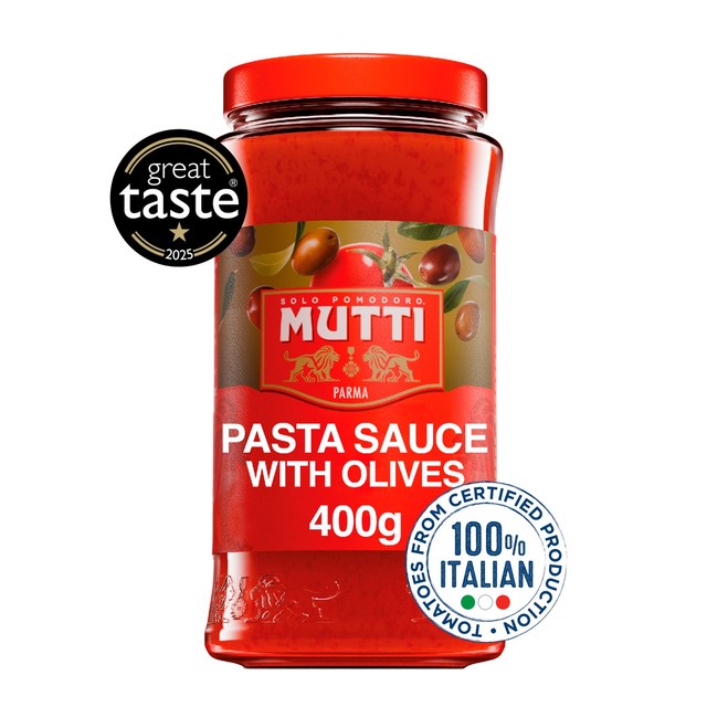 Mutti tomato and olive pasta sauce 400g, imported from the UK