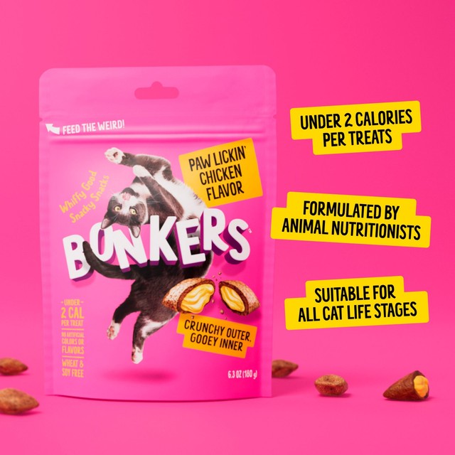 Bonkers crunchy soft cat treats chicken flavour, UK version