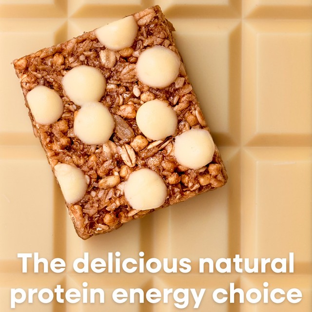 TRIBE white choc chip protein flapjack 3 x 38g (British brand)