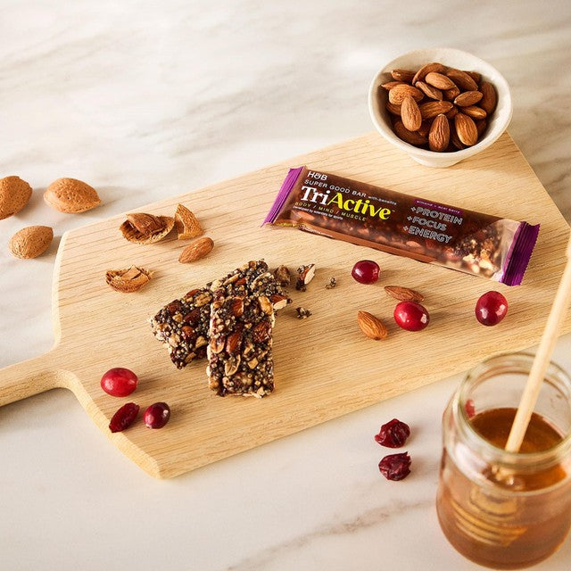 Holland & Barrett protein bar almond and acai berry 50g (British brand)