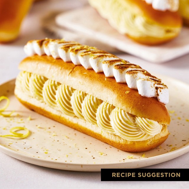 St Pierre Pre-Cut Brioche Hot Dog Rolls 4 Pack (British brand)