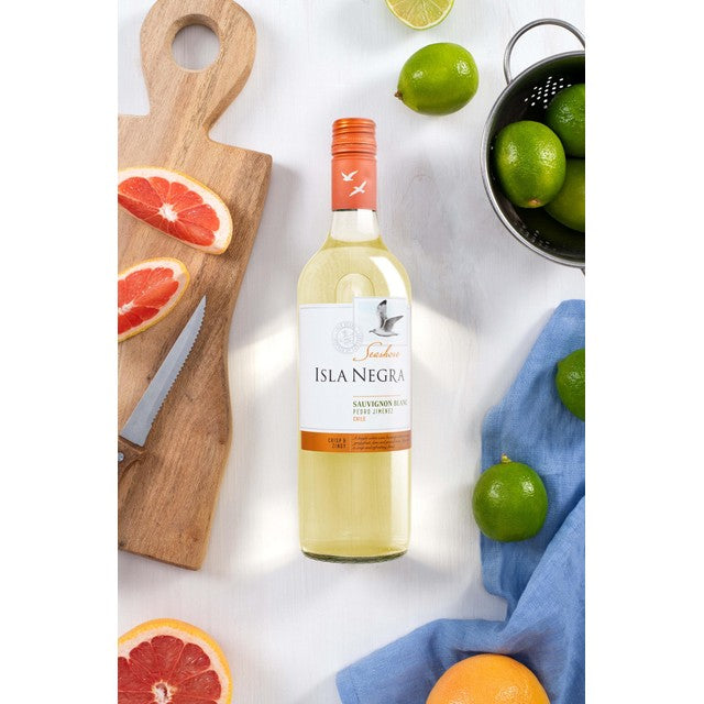 Isla Negra Sauvignon Blanc white wine 75cl, UK version