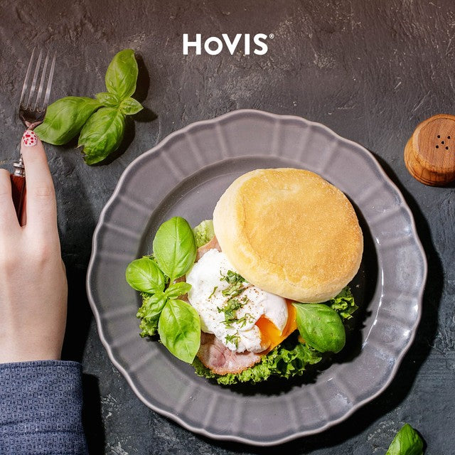 Hovis West Country Farmhouse Cheddar & Black Pepper Muffins 4-pack, UK version