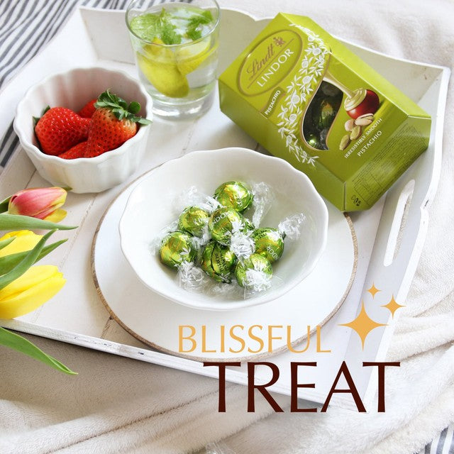Lindt Lindor Pistachio Chocolate Truffles 200g box, UK version