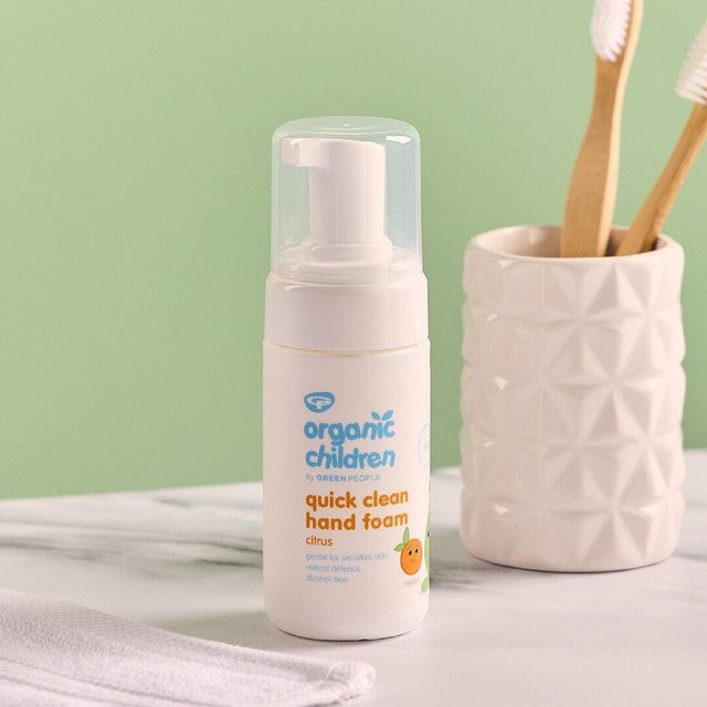 Green People Organic Hand Foam Sanitiser Citrus 100ml, imported from the UK