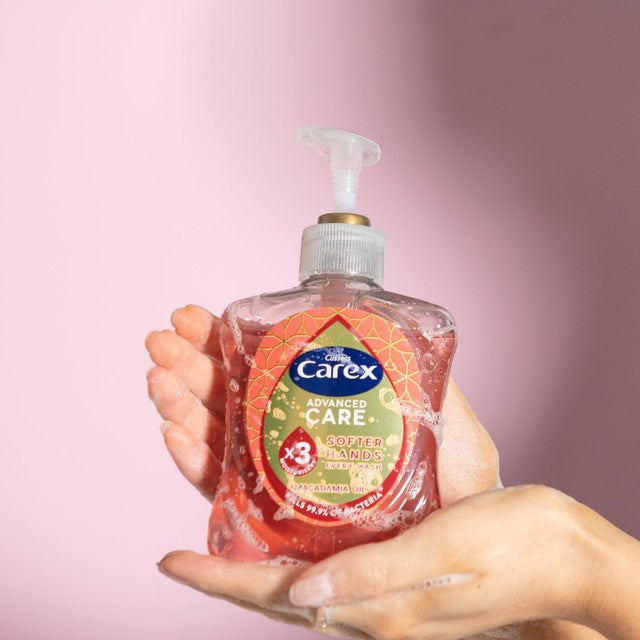 Carex macadamia oil antibacterial hand wash 500ml - British product